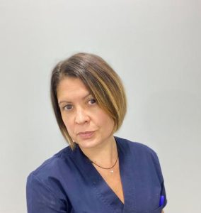 Dr Ana Lara